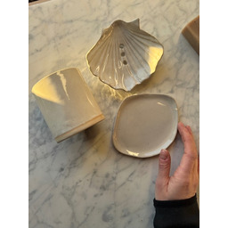 Pakamera Zestaw Łazienkowy z Mydelniczką Muszlą i Odpływem