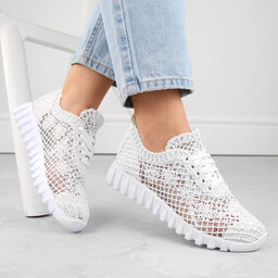 Półbuty damskie sportowe koronkowe białe T.Sokolski 1982