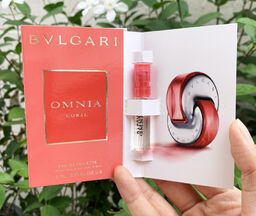 Bvlgari Omnia Coral, Próbka perfum