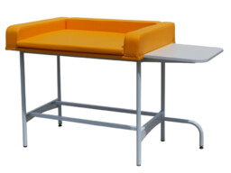 SBN-01Pb/B stanowisko do badań niemowląt z półką boczną