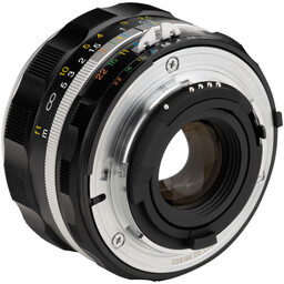 Voigtlander Ultron SL IIs 40mm f/2.0 - obiektyw