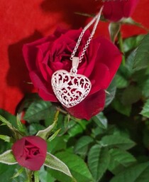 Zawieszka z serduszkiem srebrna - Heart white