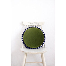 Pakamera Poduszka welur okrągła z pomponami boho zieleń