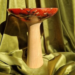 Pakamera Nowoczesna patera na wysokiej nóżce