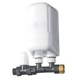 DAFI Przepływowy podgrzewacz wody 11 kW z przyłączem