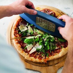 Nóż LEO do pizzy z tarką 30x2,5x10,5 cm