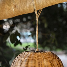 Newgarden Saona wisząca zewnętrzna LED z rattanu Saona,