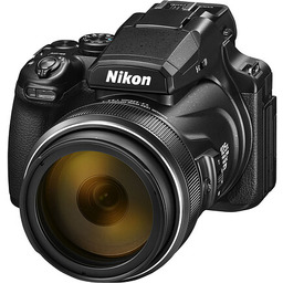 Nikon Aparat Coolpix P1100 + karta pamięci SANDISK