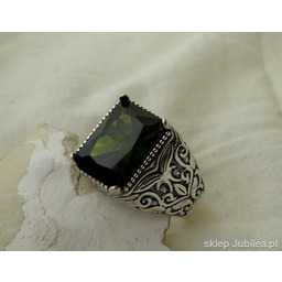 GENTLEMAN srebrny sygnet z oliwinem