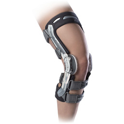 DonJoy A22 - TYTANOWA indywidualna orteza STAWU KOLANOWEGO