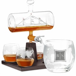 Zestaw do whisky karafka statek szklanki x4 grawer