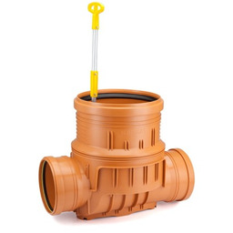 Kineta z zasuwą burzową do rury wznoszącej litej