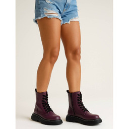 Fioletowe botki trapery na platformie