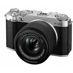 Aparat Fujifilm X-M5 Srebrny Obiektyw XC 15-45mm f/3.5-5.6