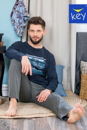 Piżama męska z długimi spodniami i grafiką