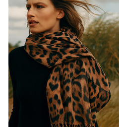 Damski szal z panterkowym modnym wzorem 180x70