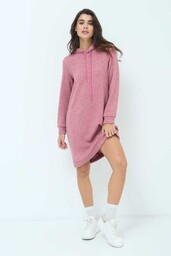 Błyszcząca sukienka z kapturem - ciemny róż M/L