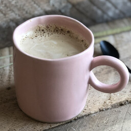 Ceramiczny kubek z uszkiem POTPOTSTUDIO - Pastel Simple