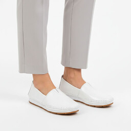 S.Barski Półbuty damskie, cholewka ze skóry naturalnej gładkiej