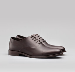 Brązowe buty oxfordy skórzane p002