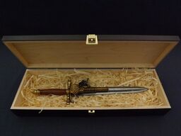 replika pistolet-sztylet w pudełku denix model 1204+P02