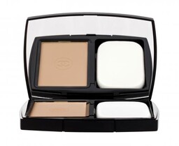 Chanel Ultra Le Teint Flawless Finish Compact Foundation