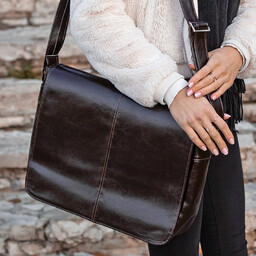 Torba skórzana przez ramię DAN-A T53 czekolada