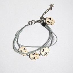 Pakamera Bransoletka - Czaszki - szara, sznureczki