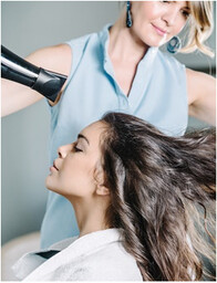Voucher na zabiegi fryzjerskie Hollywood Hair Warszawa