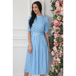 Sukienka midi w grochy z zaszewkami niebieska Cleo