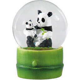 Globus wodny pandy z Deluxebase. Kula śnieżna dekoracja