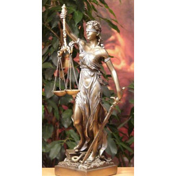 Figurka Temida prezent dla prawnika