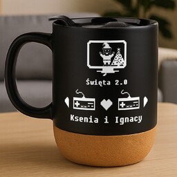 Kubek ceramiczny czarny z przykrywką dla graczy