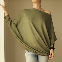 Pakamera Sweterek oversize krótki oliwkowy
