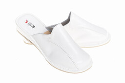 Wójciak Podhale damskie kapcie skóra naturalna zabudowane klin