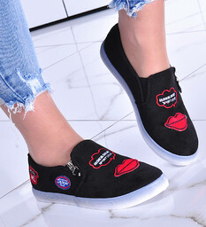 Zamszowe trampki slip on z ustami