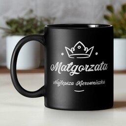Kubek ceramiczny czarny matowy z grawerem dla kierowniczki