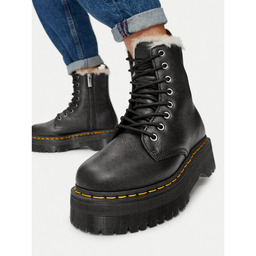 Glany Dr. Martens
