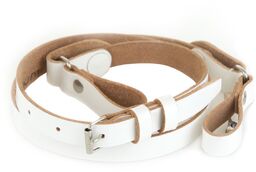 Biała koalicyjka do pasa