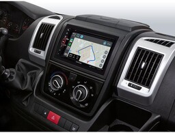 Zaawansowany system nawigacji INE-W611DU SET