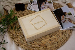 Personalizowane drewniane pudełko na zdjęcia weselne - 20x13x5,5