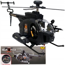 Zabawkowy helikopter dla chłopca na baterie. wojskowy