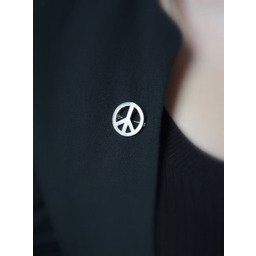 Broszka z pacyfką jasna