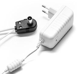 Impulsowy Zasilacz Antenowy 12V z Stabilizacją - Wysoka