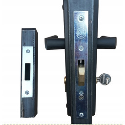 Kaseta 60X40 Z Zamkiem Hakowym i klamką zamek