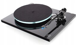 Rega Planar 3 (Elys 2) Czarny połysk P3
