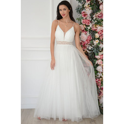 Sukienka maxi tiulowa z gipiurowym pasem biała Giovanna