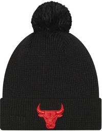 New Era Team Pop Bobble Beanie Chicago Bulls