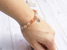 Pakamera Amulet - kamień słoneczny & hamsa