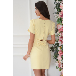 Sukienka z wycięciem i kokardą pastelowy żółty Dilia